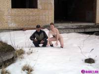 порно фотосессия Голая студентка приехала на стройку 148653063.jpg