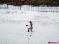 порно фотосессия Голая студентка приехала на стройку 148653096.jpg