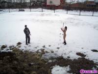 порно фотосессия Голая студентка приехала на стройку 148653107.jpg