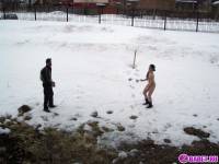 порно фотосессия Голая студентка приехала на стройку 148653108.jpg