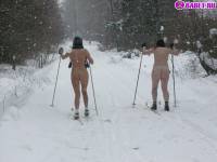 порно фотосессия Голый марафон на лыжах 123191749008.jpg