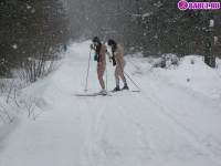 порно фотосессия Голый марафон на лыжах 123191749015.jpg
