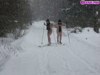 порно фотосессия Голый марафон на лыжах 123191749016.jpg