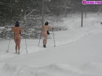 порно фотосессия Голый марафон на лыжах 123191749054.jpg