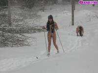 порно фотосессия Голый марафон на лыжах 123191749071.jpg