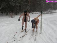 порно фотосессия Голый марафон на лыжах 123191749127.jpg