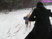 порно фотосессия Голый марафон на лыжах 123191749130.jpg