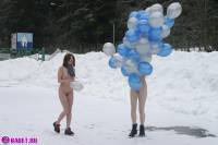 порно фотосессия Голые девушки зимой на улице 115116728031.jpg