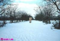 порно фотосессия Три блондинки пиздарванки светят жопами 0075097.jpg