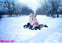 порно фотосессия Три блондинки пиздарванки светят жопами 0075177.jpg