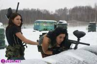 порно фотосессия Голые девчёнки захотели поиграть в войну mr307006.jpg