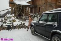 порно фотосессия Русская целка в загородном домике фото-51.йпг