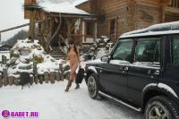 порно фотосессия Русская целка в загородном домике фото-52.йпг