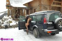 порно фотосессия Русская целка в загородном домике фото-82.йпг