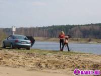 порно фотосессия Три пиздёнки греются у костра dll213001.jpg