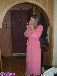 порно фотосессия Девушка на совершеннолетие разделась до гола фото-105.йпг