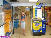 порно фотосессия Девушка на совершеннолетие разделась до гола фото-1.йпг