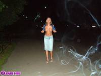 порно фотосессия Девушка на совершеннолетие разделась до гола фото-2.йпг