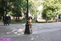 порно фотосессия Целка устроила голую фотосессию фото-1.йпг