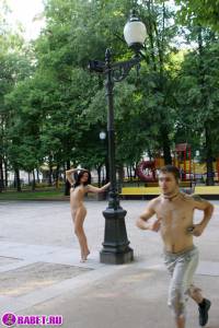 порно фотосессия Целка устроила голую фотосессию фото-8.йпг