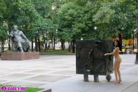 порно фотосессия Целка устроила голую фотосессию фото-97.йпг