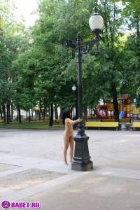 порно фотосессия Целка устроила голую фотосессию фото-9.йпг