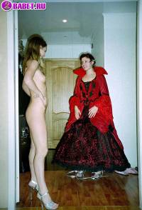 порно фотосессия Три русских лесбиянки отдыхают на квартире ges146061.jpg