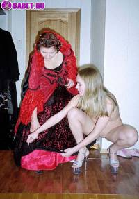 порно фотосессия Три русских лесбиянки отдыхают на квартире ges146075.jpg