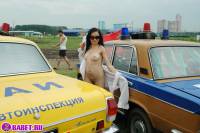 порно фотосессия 18 летняя целочка приехала на авто выставку фото-43.йпг