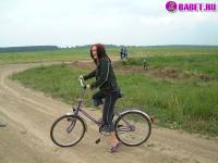 Голые девушки на велосипедах фото-1.йпг скачать