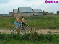 Голые девушки на велосипедах фото-32.йпг скачать
