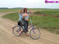 Голые девушки на велосипедах фото-7.йпг скачать