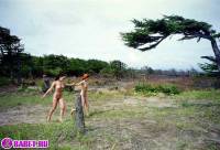 порно фотосессия Голые девчёнки подальше от людей фото-36.йпг