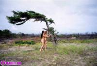 порно фотосессия Голые девчёнки подальше от людей фото-41.йпг