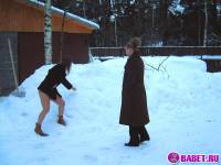 порно фотосессия Подружки нагишом отрываются на даче also018.jpg