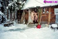 порно фотосессия Три голые красотки у степаныча на даче slv160009.jpg