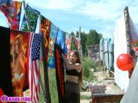 порно фотосессия Голый продавец на московской трассе 148679001.jpg