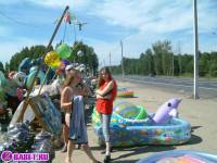 порно фотосессия Голый продавец на московской трассе 148679069.jpg