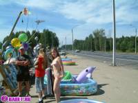 порно фотосессия Голый продавец на московской трассе 148679071.jpg
