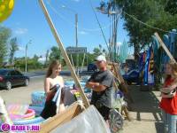 порно фотосессия Голый продавец на московской трассе 148679097.jpg