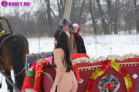 порно фотосессия Фото обнаженной целки на коне фото-105.йпг