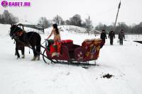 порно фотосессия Фото обнаженной целки на коне фото-146.йпг