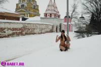 порно фотосессия Фото обнаженной целки на людях фото-47.йпг