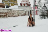 порно фотосессия Фото обнаженной целки на людях фото-50.йпг