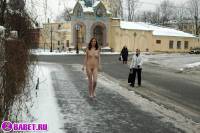 порно фотосессия 18 летняя целка ходит по окраине москвы фото-111.йпг