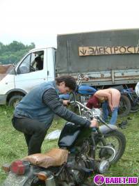 Две проститутки приехали на мото шоу фото-11.йпг скачать