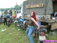 порно фотосессия Две проститутки приехали на мото шоу фото-1.йпг