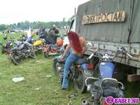 порно фотосессия Две проститутки приехали на мото шоу фото-3.йпг