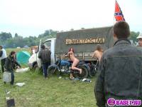 порно фотосессия Две проститутки приехали на мото шоу фото-54.йпг