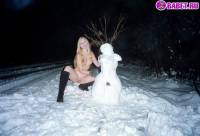 порно фотосессия Голые ночью в зимнем лесу фото-33.йпг